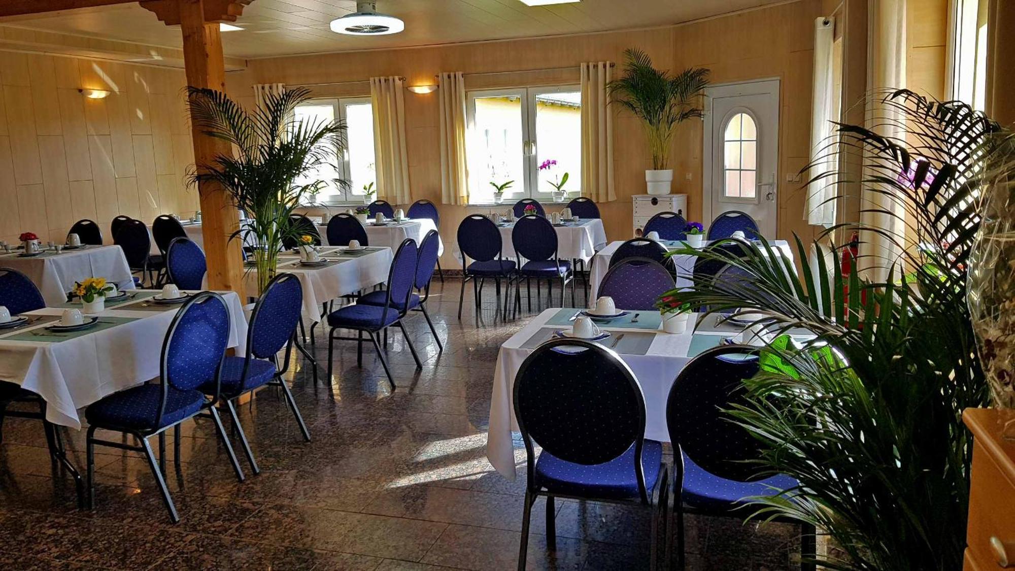 Pension Zum Lindenwald Colbitz Bagian luar foto